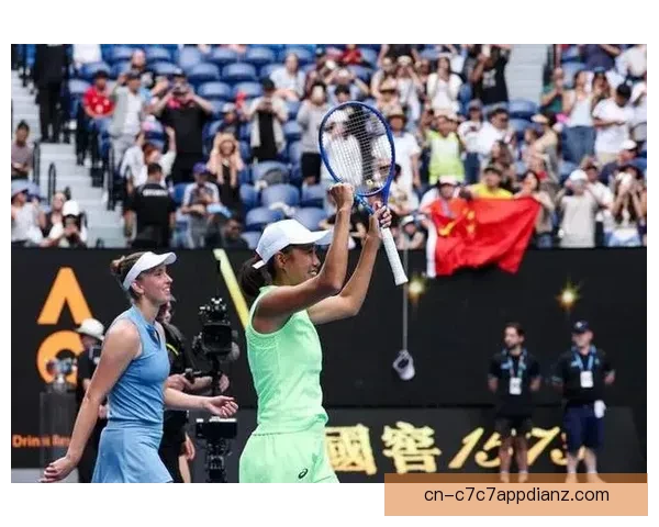 张帅梅尔滕斯携手夺澳网女双冠军