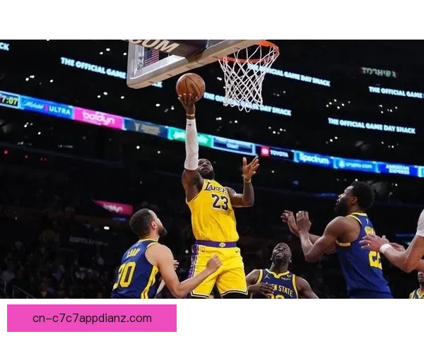 湖人三巨拒逆转詹皇再五连助攻