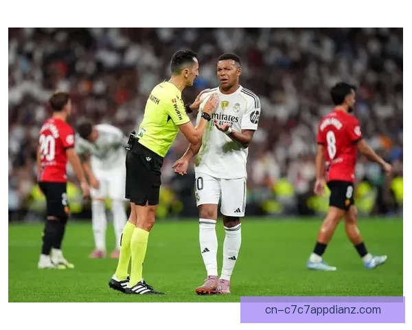 皇社质疑皇马点球尺度双标判罚